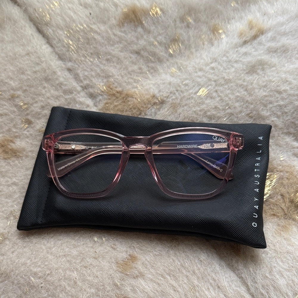 QUAY Hardwire Blue Light Glasses